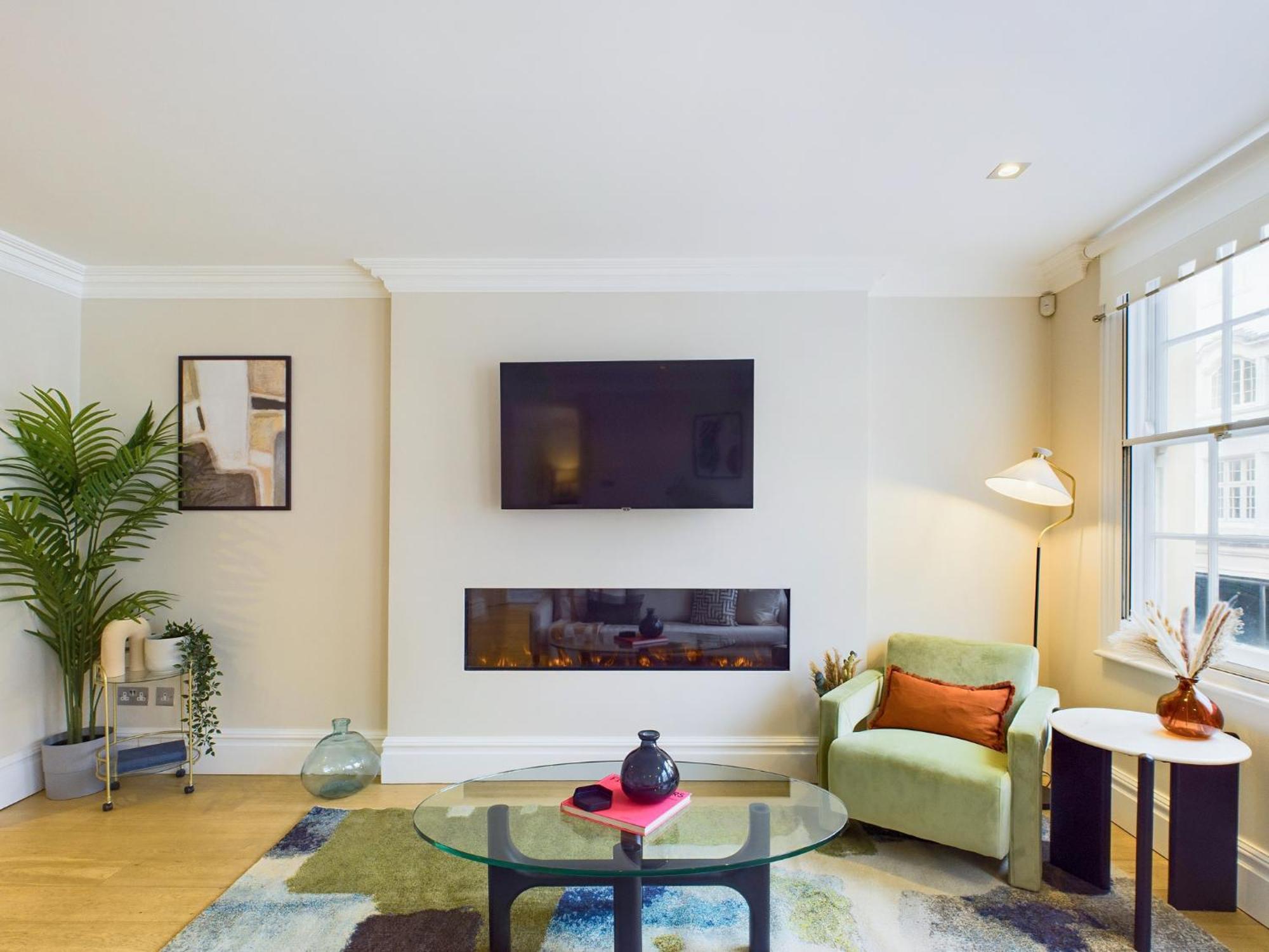 Be - The Mayfair Residences Apartament Londra